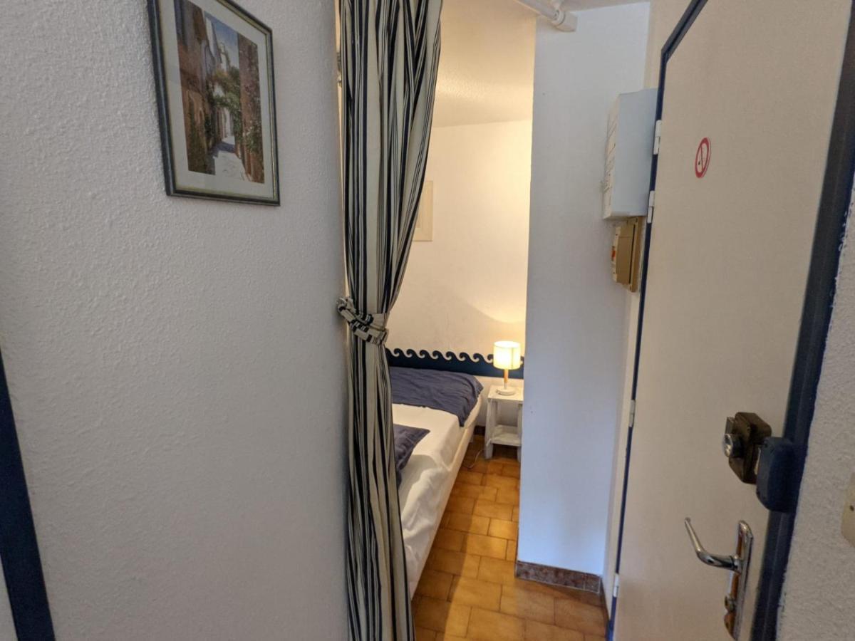 Appartement " Le Grand Bleu " A 3 Min De La Plage La Londe-les-Maures Luaran gambar